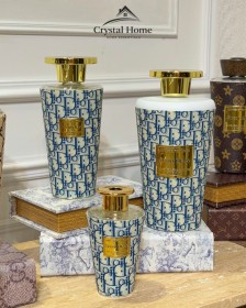 معطر جو ماركة Dior باللون الابيض والازرق