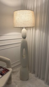 سايد لامب حجر أبيض بتصميم مميز